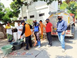 BPBD Kab Situbondo Salurkan 5 Ton Liter Air Untuk  Desa Yang Kekeringan