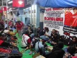 KBRS Perjuangan Rayakan Kemenangan ErJi Bersama Rakyat Surabaya