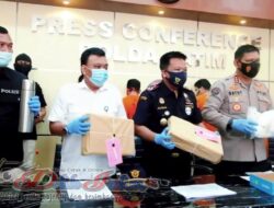 Hendak Selundupkan 6 kilo Sabu dari Malaysia ke pulau Madura, 4 Kurir Diringkus Ditresnarkoba Polda Jatim