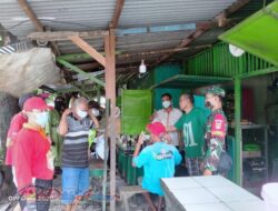 Sosialisasikan Prokes, Babinsa Kedung Lumbu Bersama Linmas Aktif Patroli