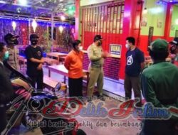 Patroli malam di wilayah Joho: Jamin Kenyamanan & Keamanan Pelanggan Pedagang Wajib Masker