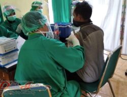 Vaksinasi Pelayanan Publik Kecamatan Ngrambe Ngawi