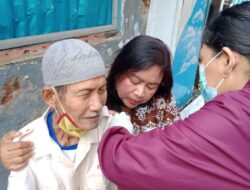 RW 04 Kel Rangkah Bersama Puskesmas Lakukan Vaksinasi Covid-19 Untuk Lansia