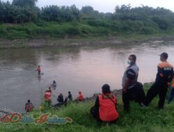 Dengan Sigap Dan Cekatan, Babinsa Kelurahan Pucangsawit Bantu evakuasi korban Laka Air