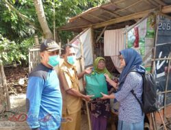 Jangkau Lansia Sebatangkara, Tagana Salurkan Bantuan Sembako