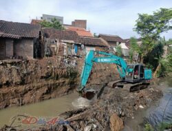 Turunkan Alat Berat, Bantu Kelancaran Pengerjaan TMMD