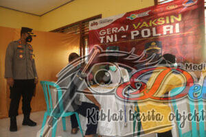 Kapolres Ngawi Cek Pelaksanaan Vaksinasi Dosis 2 di Kantor Desa Grudo Kecamatan Ngawi