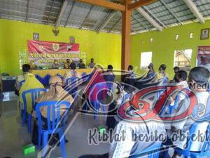 Babinsa Geneng Duwur Amankan giat kunjungan Wakil Bupati di Wilayahnya