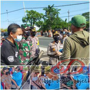 Kapolres Tanjung Perak Pantau Vaksinasi di Taman Suroboyo Didampingi Kapolsek Kenjeran