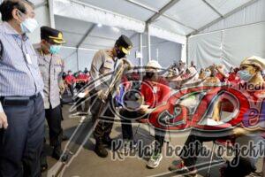 Kapolda Jatim Cek Vaksinasi Berbasis Komunitas Pekerja Di PT.Santos Jaya Abadi