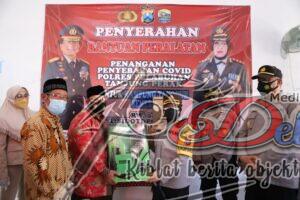 Berikan Bantuan Sekaligus Pamitan, AKBP Ganis Sambang KTS RW 04 Sidotopo Wetan