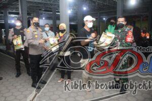 Pujasera Jadi Dapur Umum PPKM Mikro, Kapolres Jember Beri Apresiasi Relawan