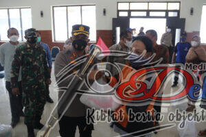 Sebanyak 3000 Paket Bansos Disalurkan Forkopimda Ngawi