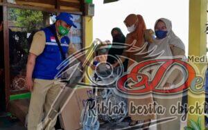 Tiga Warga Disabilitas Di Kota Probolinggo Terima Kursi Roda Dan Sembako