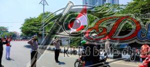 Pengendara diminta berhenti saat detik-detik Proklamasi dan Nyanyikan Lagu Indonesia Raya