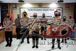 Kapolres Tanjung Perak Berikan Paparan Mengenai Vaksinasi Dan Program Home Care