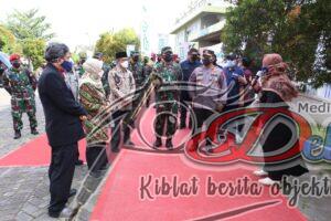 Panglima TNI dan Kapolri Tinjau Vaksinasi Massal UNISA Yogyakarta