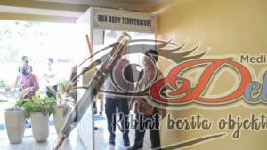 Kapolresta Sidoarjo Pantau Vaksinasi Pelajar dan Jalannya PTM Terbatas