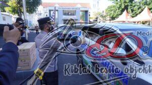 Polrestabes Surabaya Luncurkan Mobil Masker Keiling