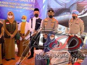 Vaksinasi Santri, Kapolres Probolinggo : Kami Targetkan Semua Santri Tervaksin