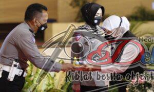 Gubernur Jatim Apresiasi “Sang Pendongeng” Polres Bojonegoro