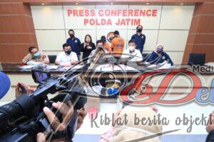 Kompak Sepasang Kekasih Edarkan Sabu-sabu Dari Malaysia