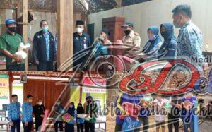 Dinsos Kabupaten Madiun Berikan Bantuan Korban Angin Puting Beliung
