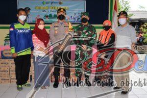 Peduli Masyarakat Terdampak Bencana, Kapolres Jember Serahkan Bantuan