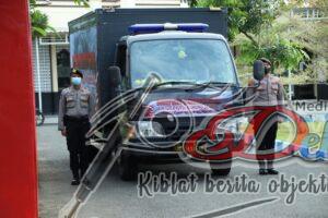 Polres Bangkalan Salurkan Bantuan Sembako Untuk Warga Terdampak Erupsi Gunung Semeru