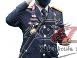 Kapolda Jatim Dapat Bintang Kehormatan Bhayangkara Pratama dari Presiden RI