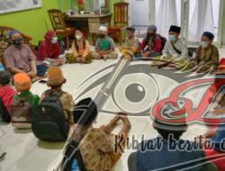 Santri Panti Asuhan Achmad Dahlan Gelar Doa Bersama untuk Relawan Bencana