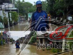 Banjir Rendam Dua Kecamatan di Gresik, Kadinsos Umi ; Kami Prepare Layanan DU
