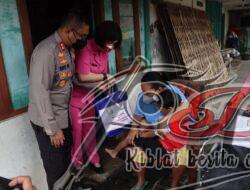 Peduli Disabilitas, Kapolres-Ketua Bhayangkari Cabang Nganjuk Beri Bantuan Kursi Roda