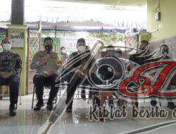 Forkopimda-Ditjen Bina Pemdes Kemendagri Pantau Pilkades Serentak Kabupaten Probolinggo Secara Virtual