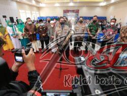 Wakapolda Jatim Pantau Vaksinasi Serentak di Ponpes Nurul Jadid Probolinggo