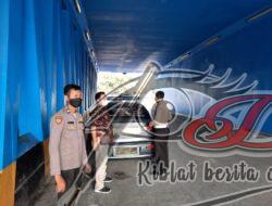 Patroli mobile di pimpin Oleh Akp Suryadi SH guna Pencegahan 3c Di Wilayah Polsek Kenjeran