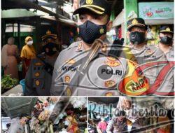 Kapolres Pelabuhan Tanjung Perak, Mengecek Stok Minyak Goreng di Pasar Pegirian Aman