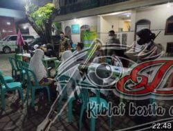 Polda Jatim Gandeng Pengurus Masjid Gelar Vaksinasi Malam, Capai 1006 Dosis Vaksin Booster