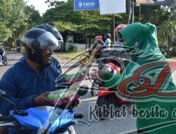 Berbagi Dibulan Suci, Persit Kodim Sragen Dan Persit Yonif 408/SBH Kompak Bagikan Takjil