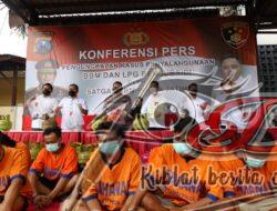 Polda Jatim Bongkar Penyalahgunaan BBM dan Elpiji Bersubsidi