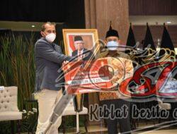 Kemenkumham Serahkan Zakat Rp 1.1 Miliar kepada BAZNAS