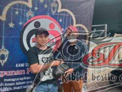 Serahkan Paket Sembako, Ketua Umum HIPPMA Ajak Media Terus Ingatkan Warga Soal Prokes Saat Mudik