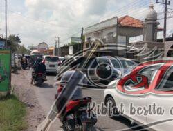 Jalur Sampang-Surabaya Terpantau Lancar Padat Merayap di H+3