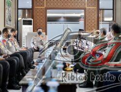 MOU Polda Jatim dengan Universitas Wijaya Kusuma dan Perum Perhutani Divre Jatim, Wujudkan Sinergitas Polri dengan Stakeholder