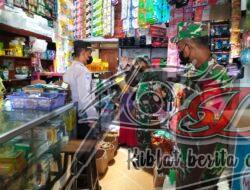 Koramil 12 Bendosari Bersama Polsek Gelar Operasi Pasar Minyak Goreng di pasar Mulur