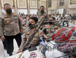 Sambut HUT Bhayangkara Polda Jatim Gelar Baksos Kesehatan Donor Darah, Operasi Sumbing dan Katarak