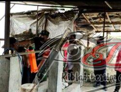 Cegah Wabah PMK Babinsa Lakukan Penyemprotan Ternak