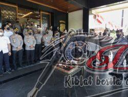 Polda Jatim “Dikepung” Prajurit TNI AL dari berbagai Kesatuan di Jatim pada 1 Juli 2022