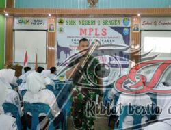 Danramil Sragen Jadi Guru Sehari di SMKN 1 Sragen