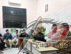 Gelar KKN di PCM Krembangan, Mahasiswa UM Surabaya Sampaikan Program Unggulan Pengembangan Potensi